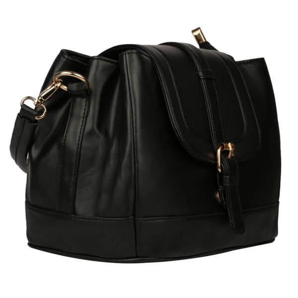 Roseberries Women Sling And Handbag New Black